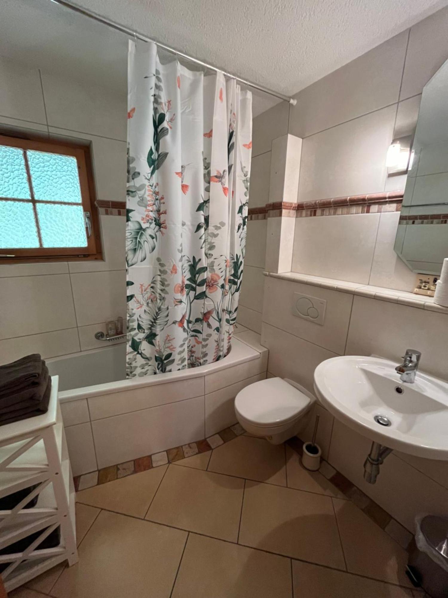 L'Herensarde, Bel Appartement Avec Jardin-Terrasse Et Garage Эволен Экстерьер фото